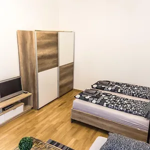 Gorgeous Flat Only 15 Min To Center Appartamento Vienna