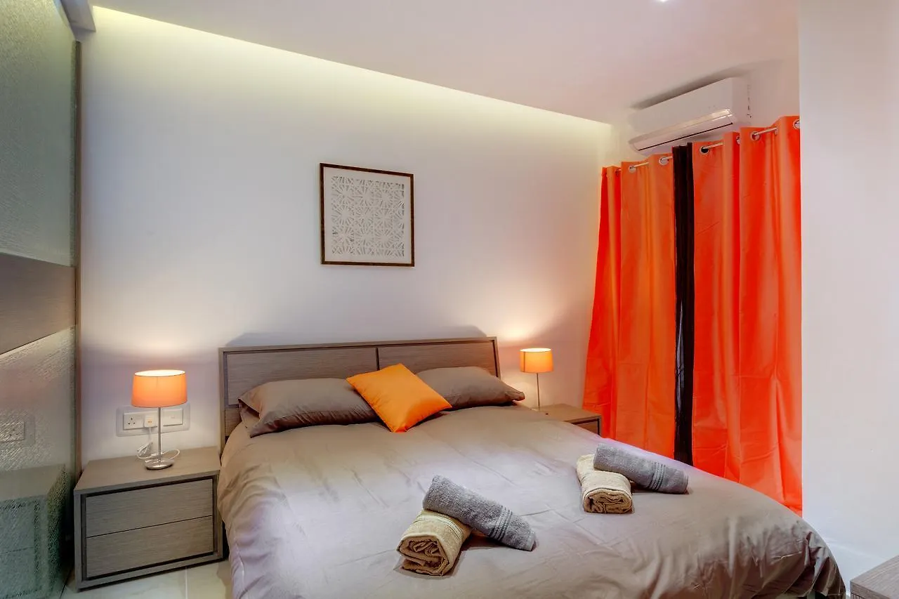 La Rive Apartment 슬리에마 0*,